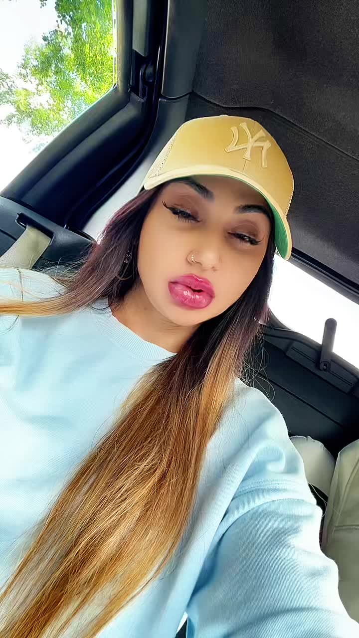 @lorylolyta32