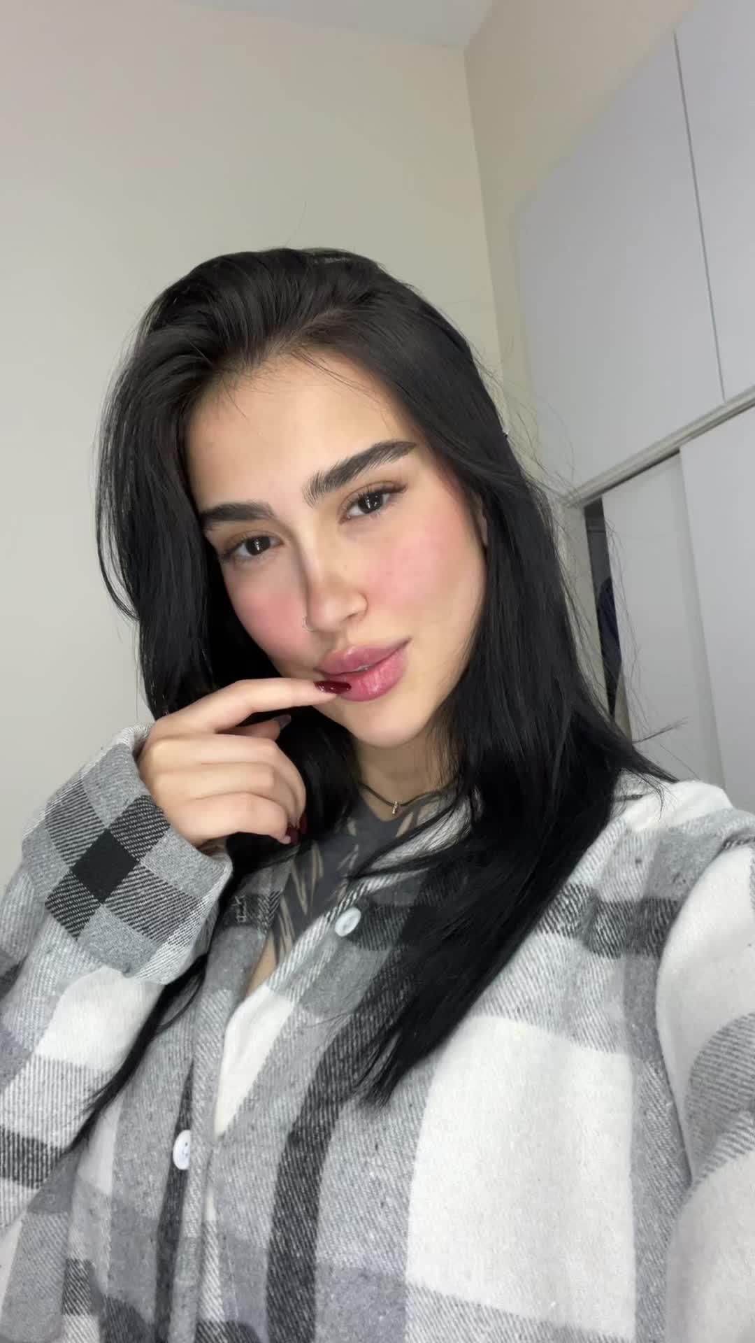 @sainblu_