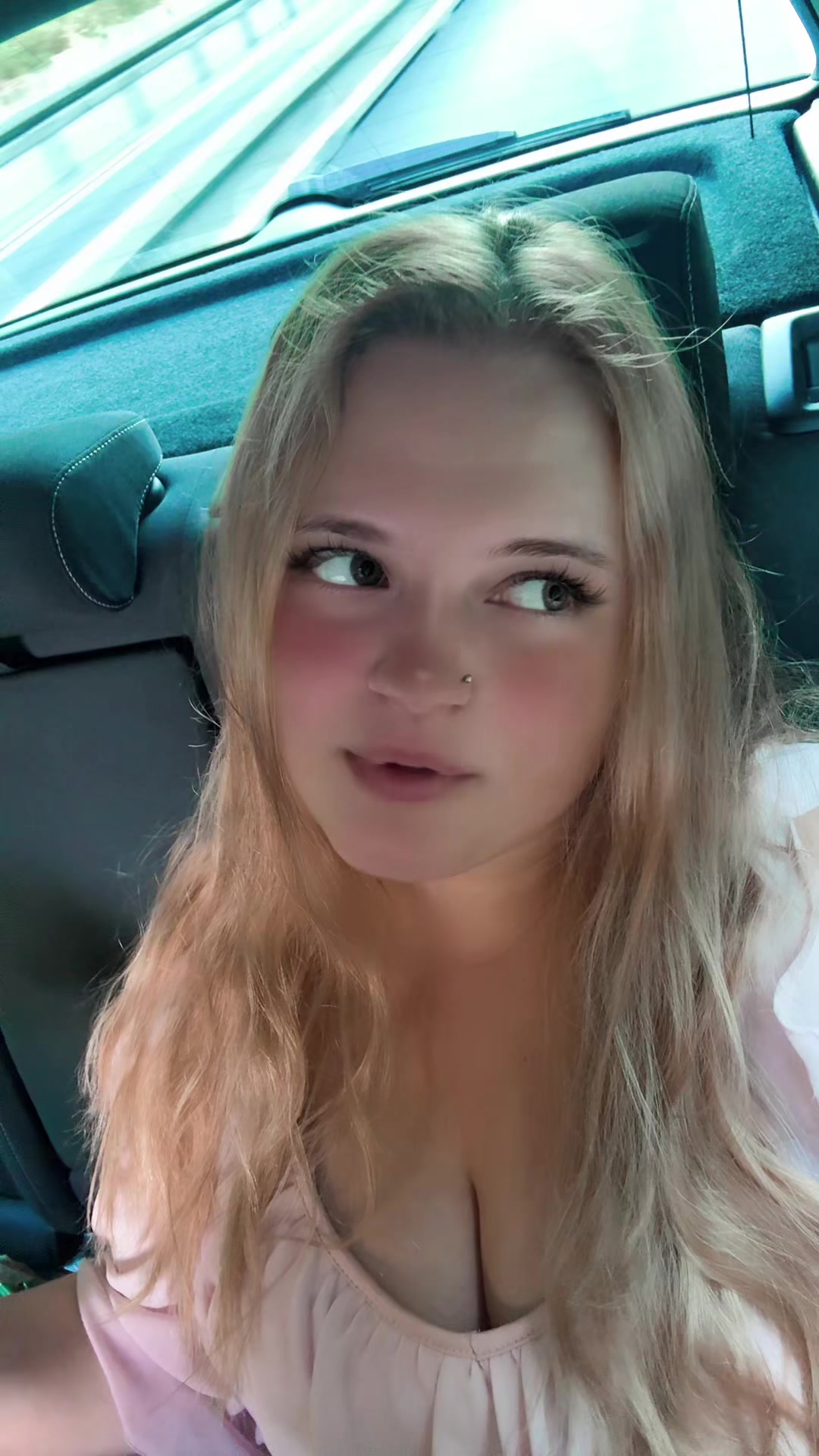 @Meli205