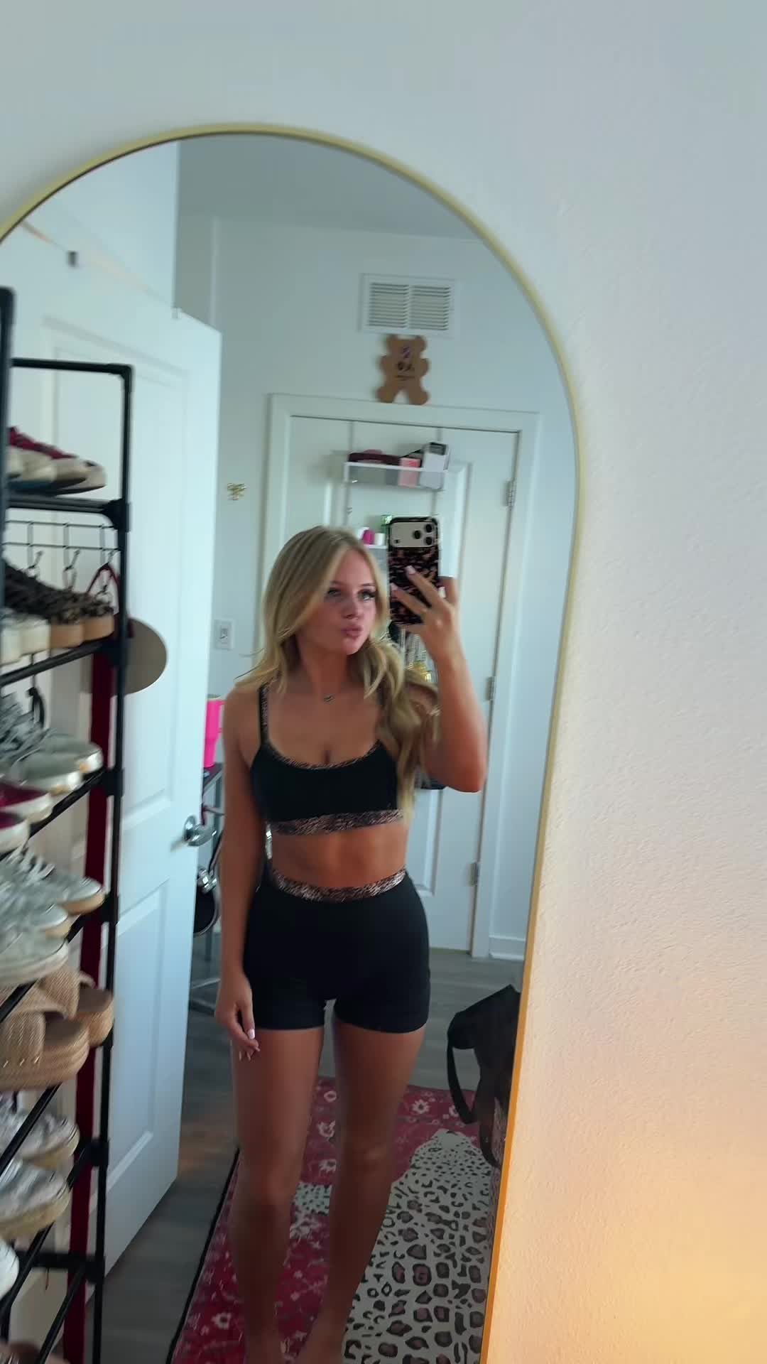 @Lilian