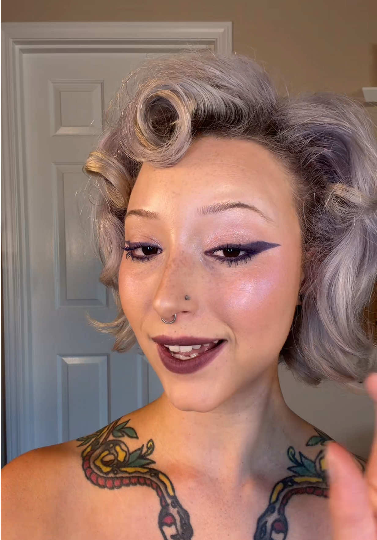 @vividly_lily