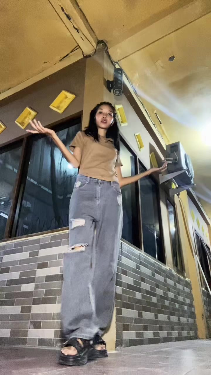 @Jhela🦄