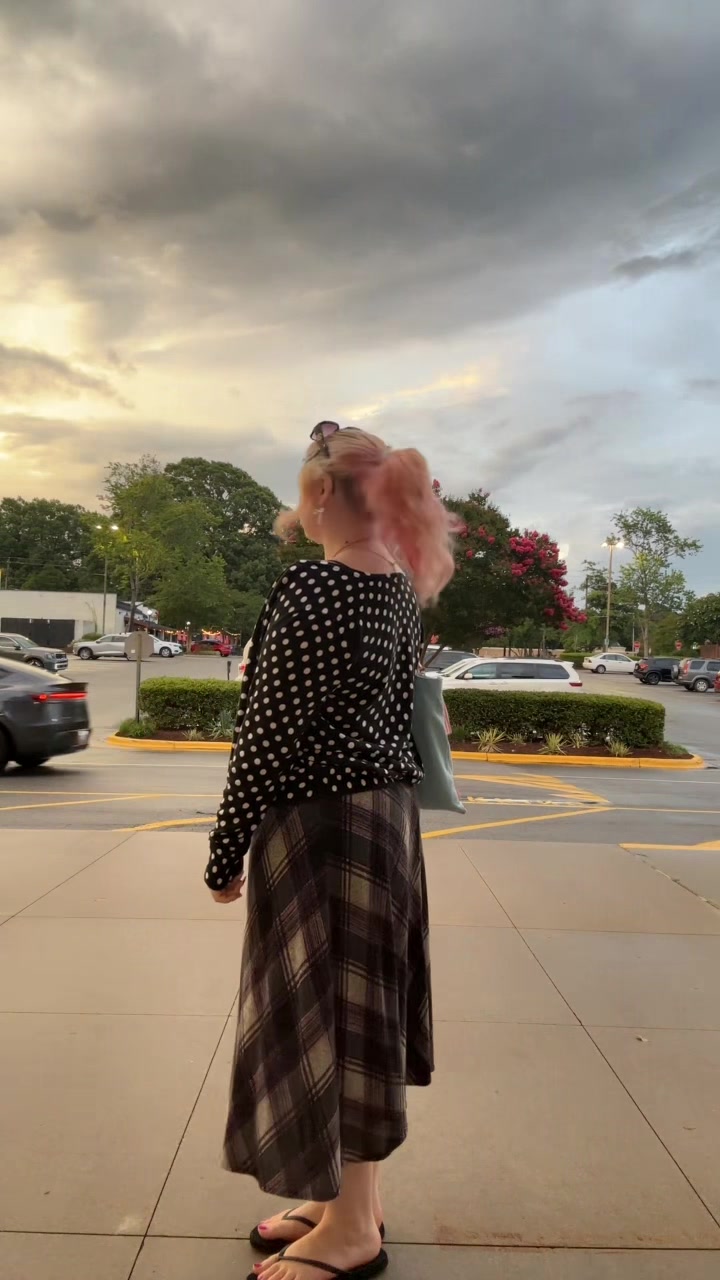 @🐅🌺