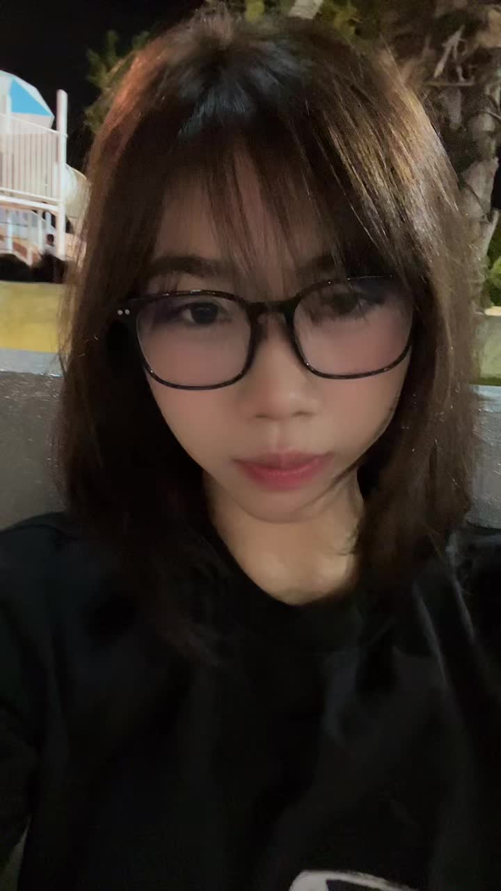 @LI NA๐