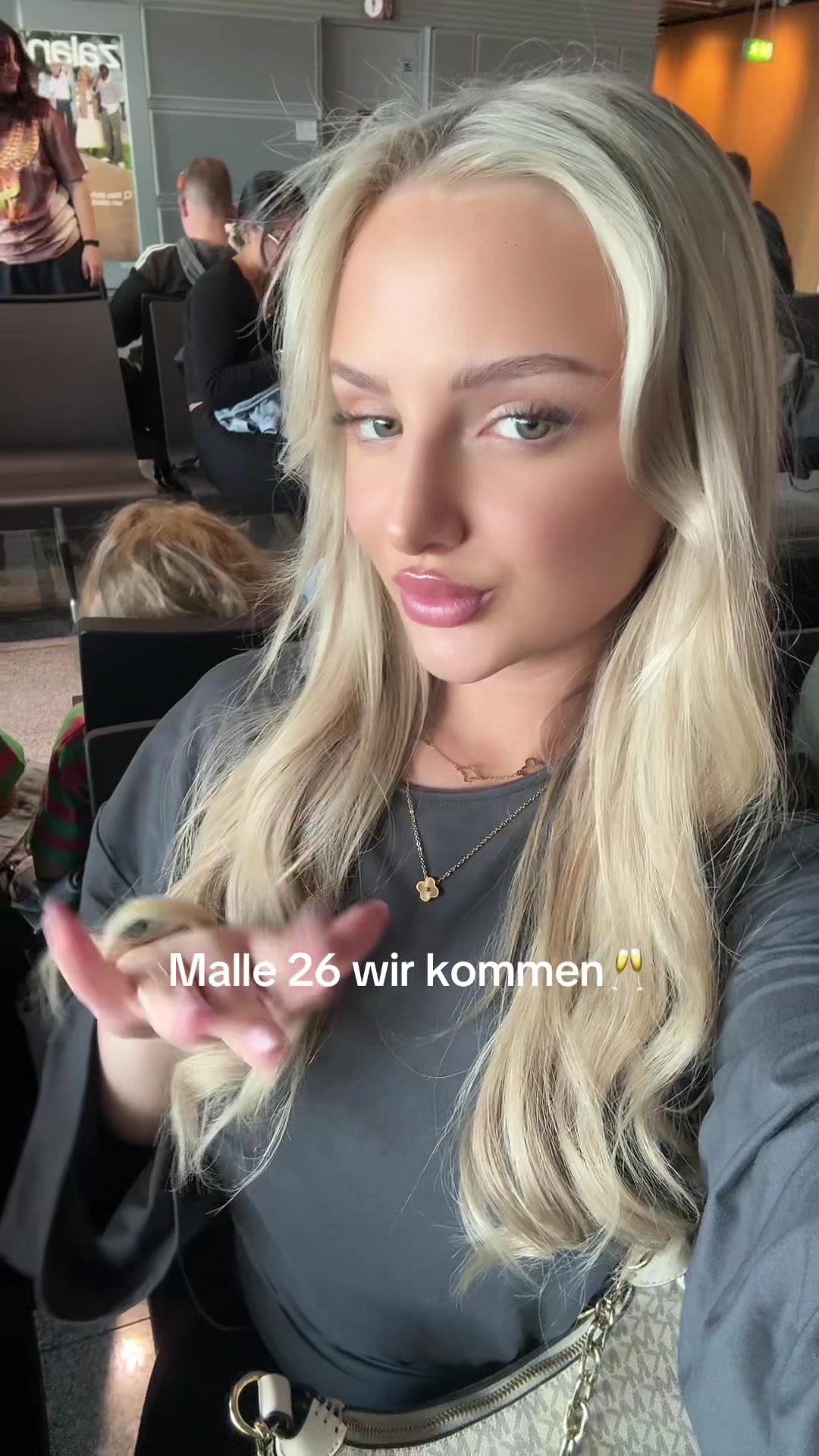 @Pauli | Germany Shore 5🥥🤍