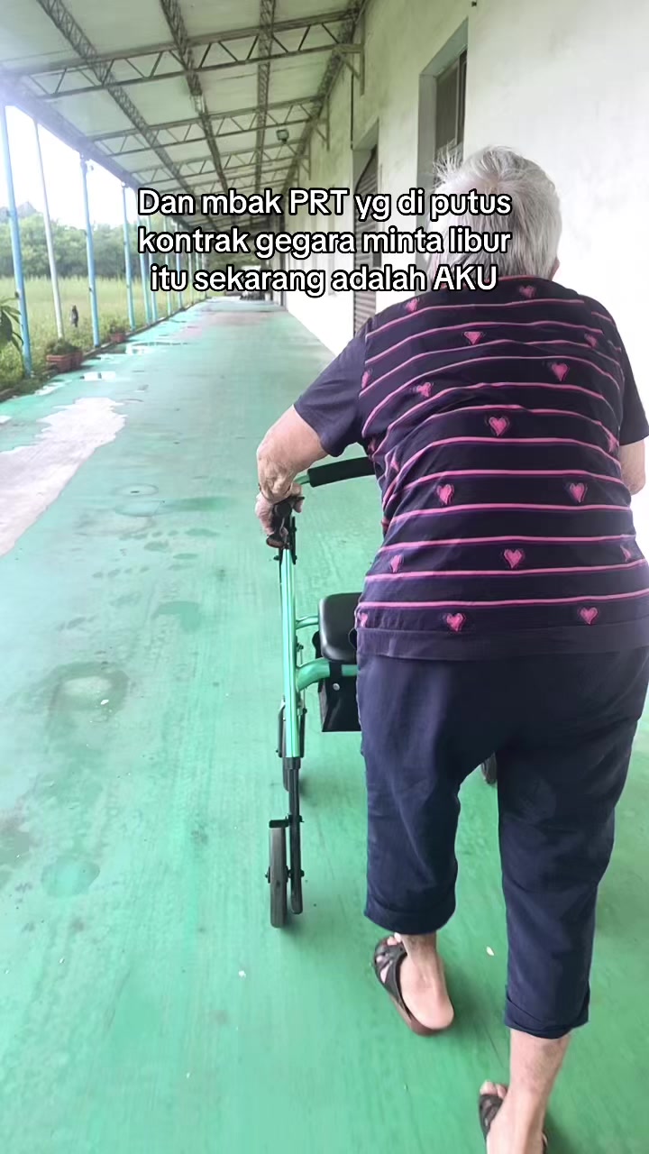 @𝐴𝑛𝑎𝑛𝑑𝑎_𝑦𝑢𝑙𝑦916