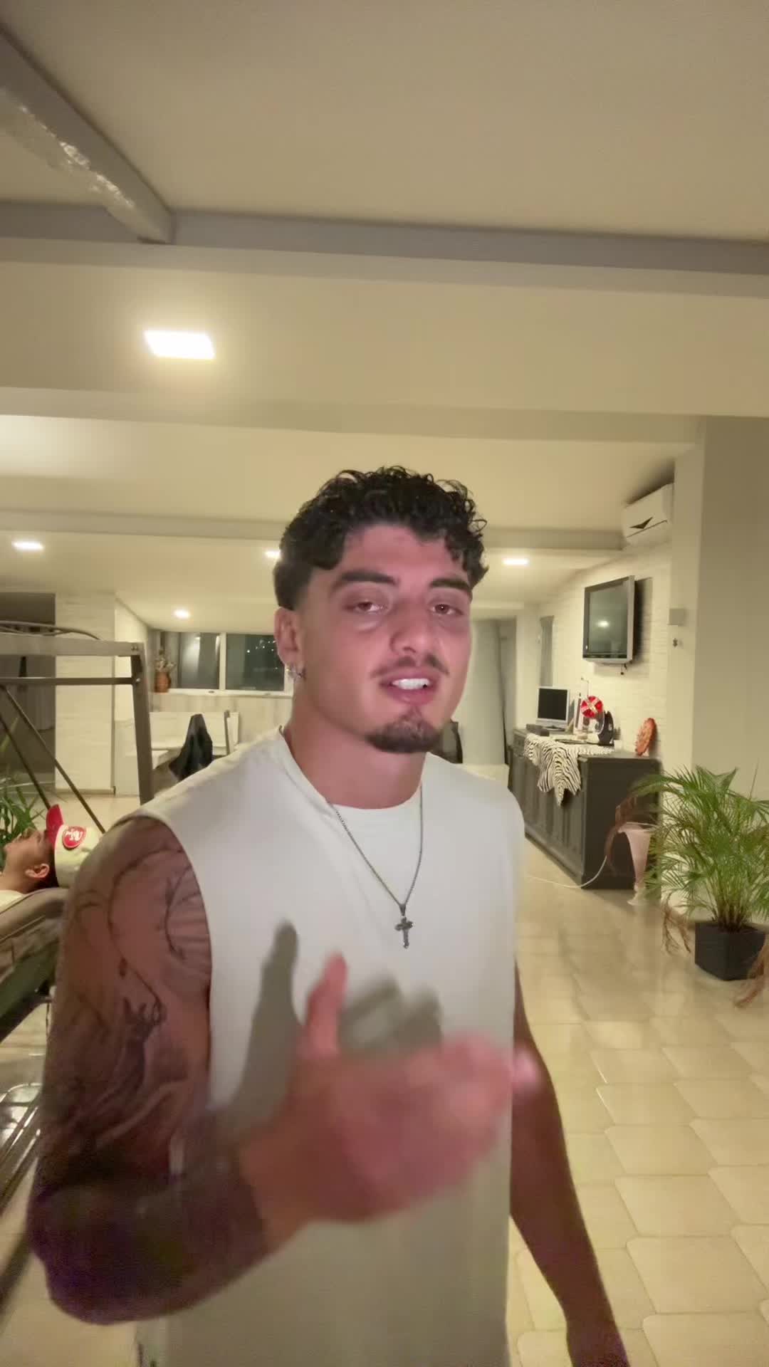 @GiA