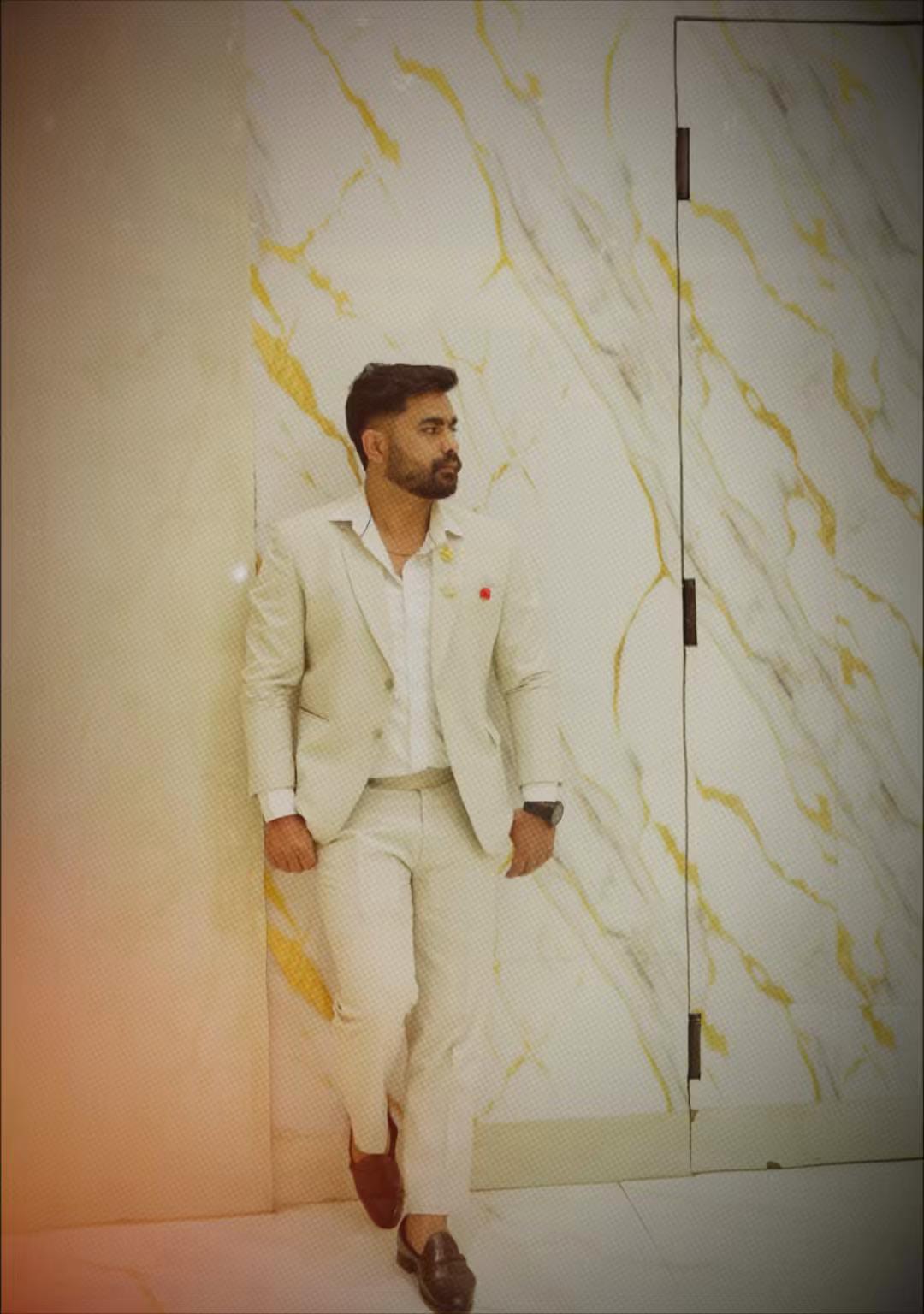 @Roshan Giri