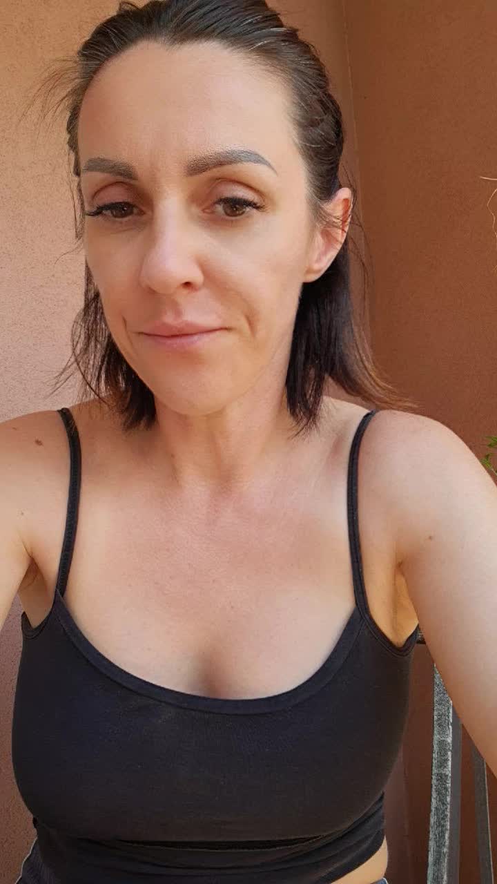 @Ela