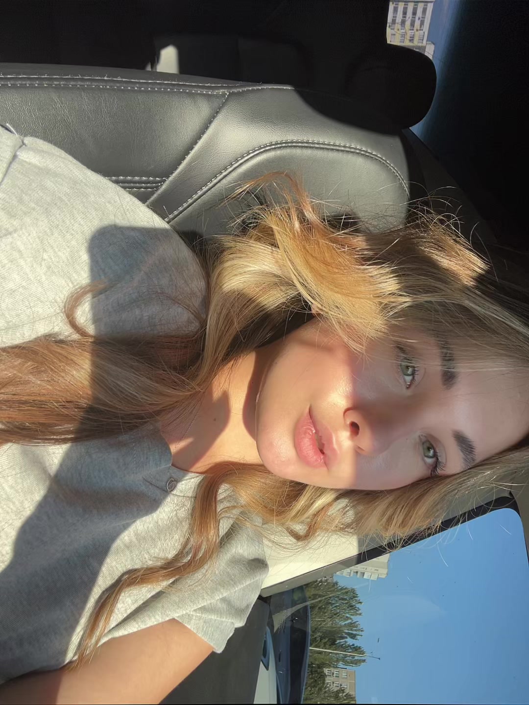 @ɴɪᴇᴠᴇ ᴇɴ ᴍᴀʀᴢᴏ