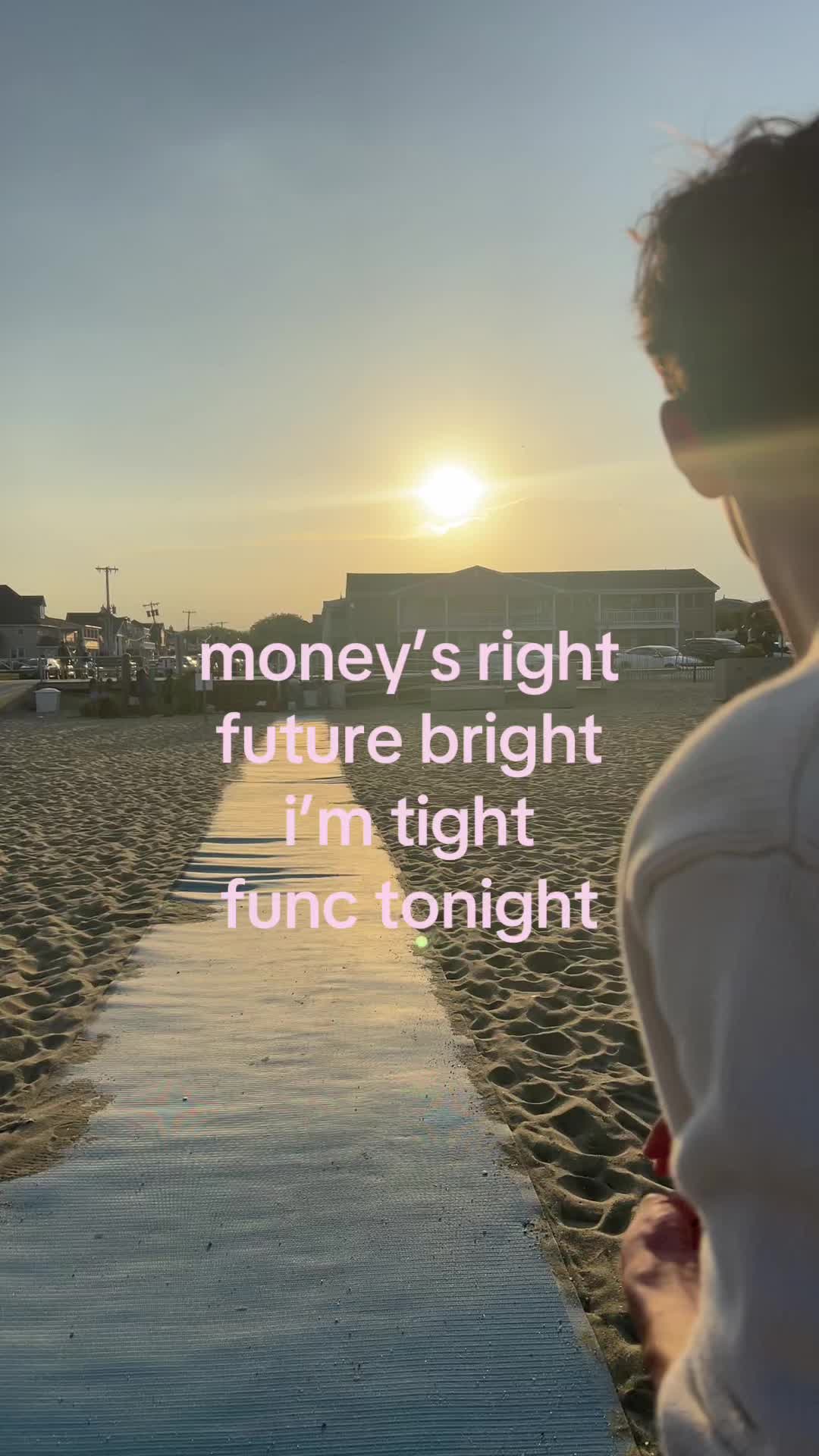 @😌