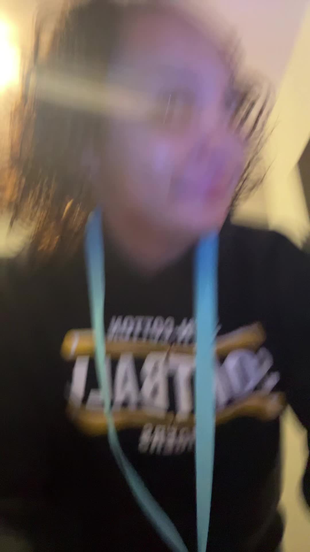 @Milania