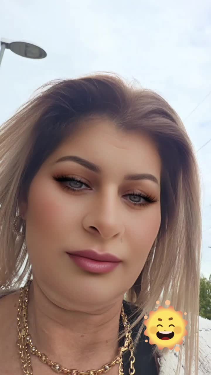 @Șefa Blondy🥰