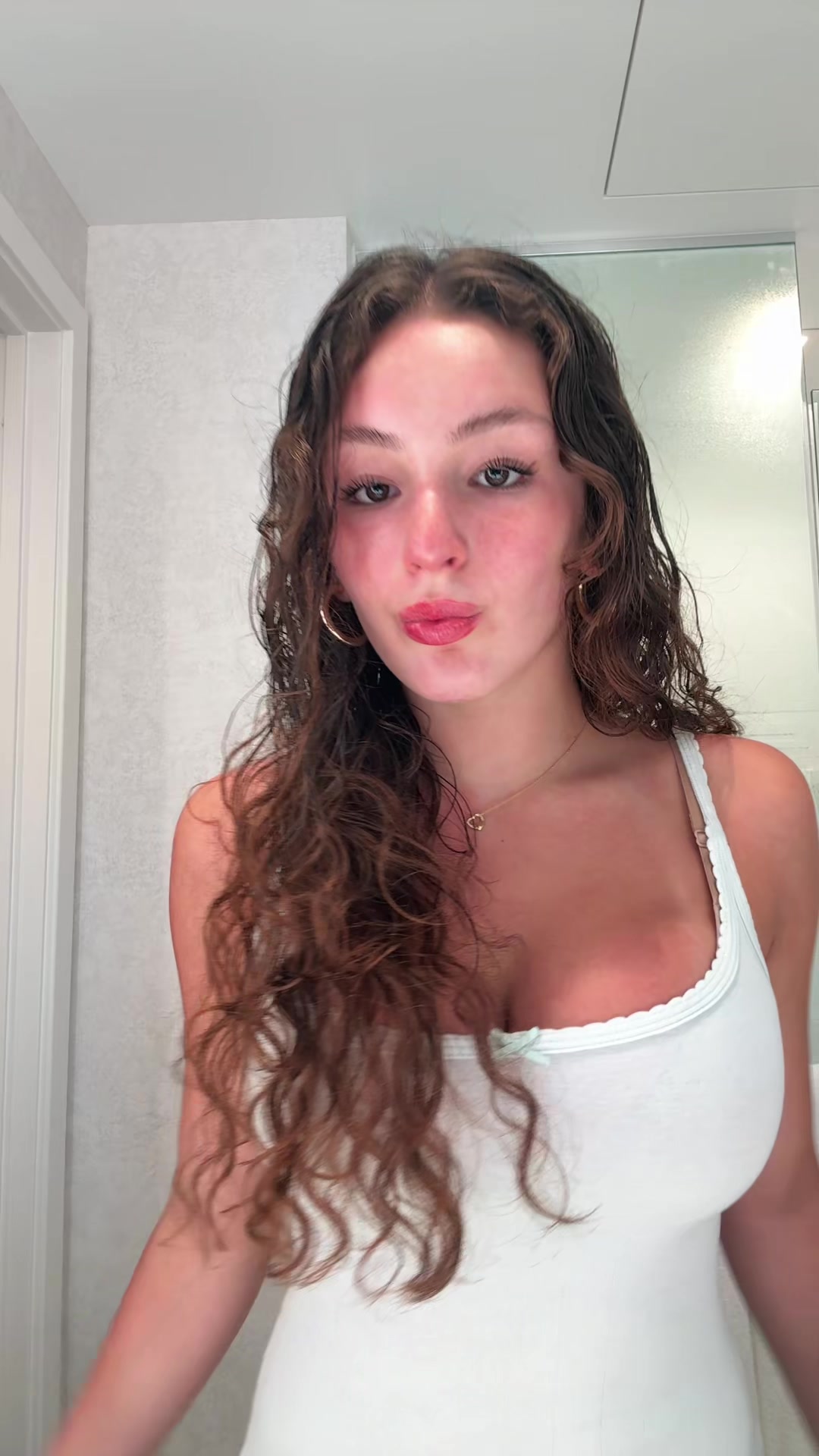 @✌️✌️