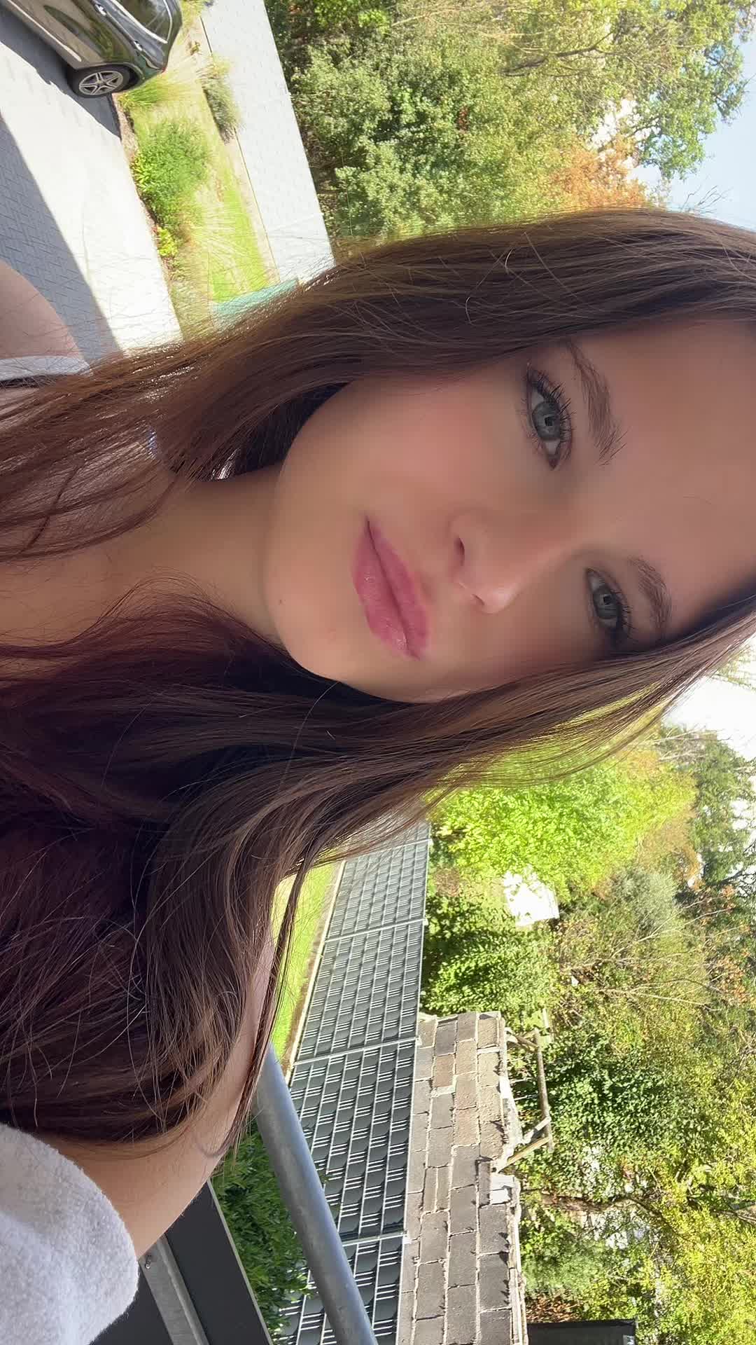 @😴