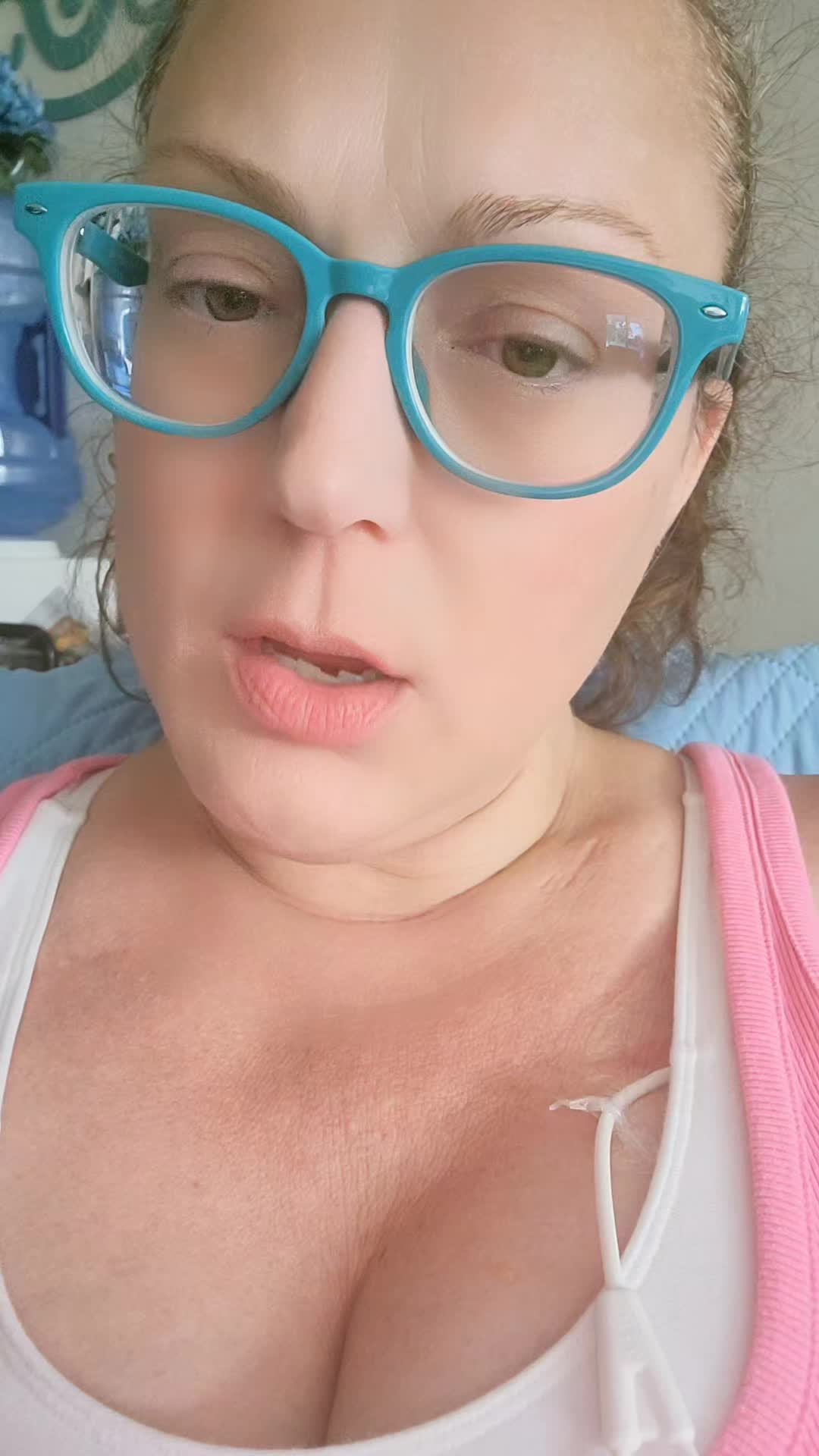 @Elle (chronicallyElle)