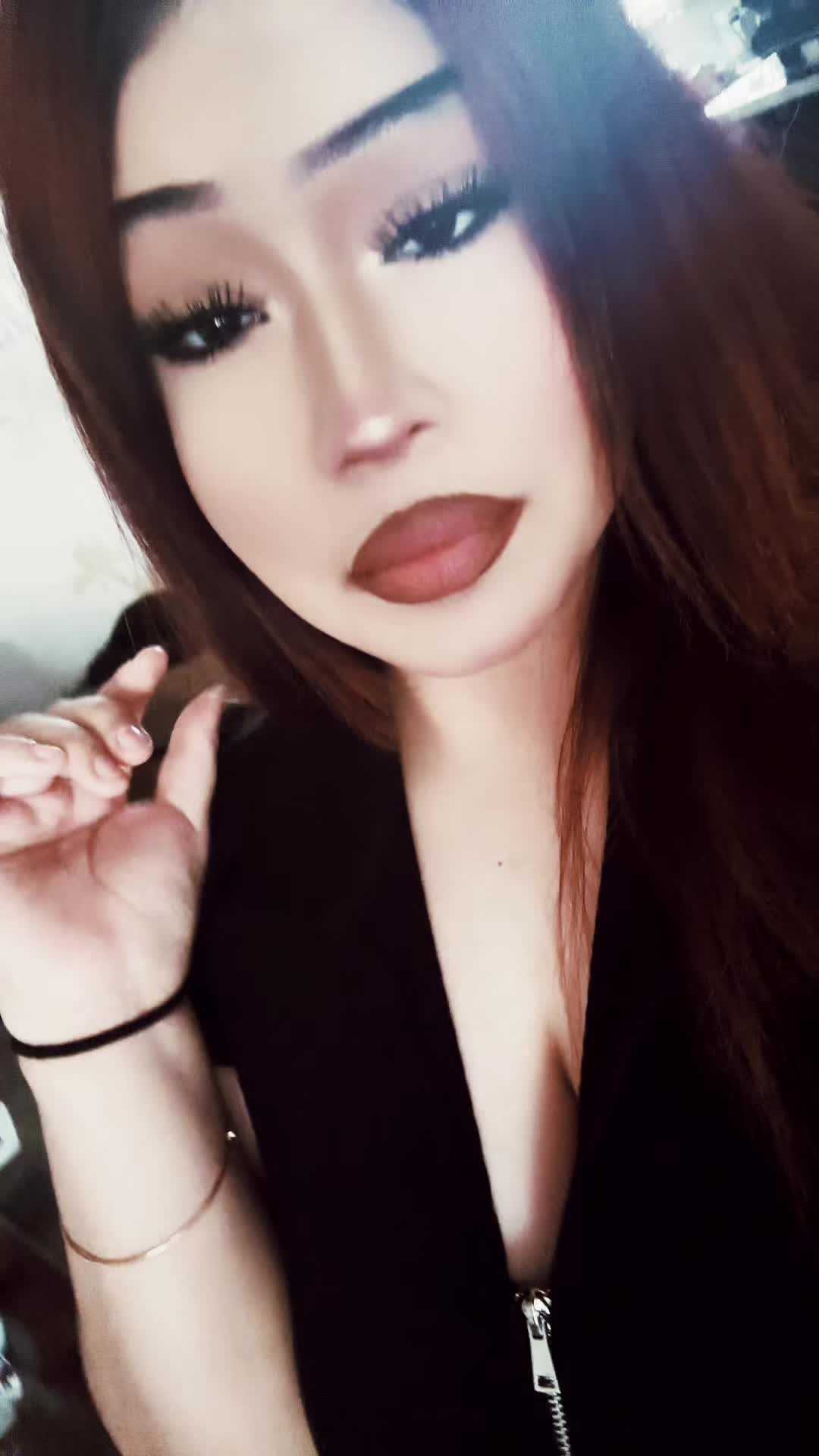 @214_baddie_queen_14$$♥️🖤