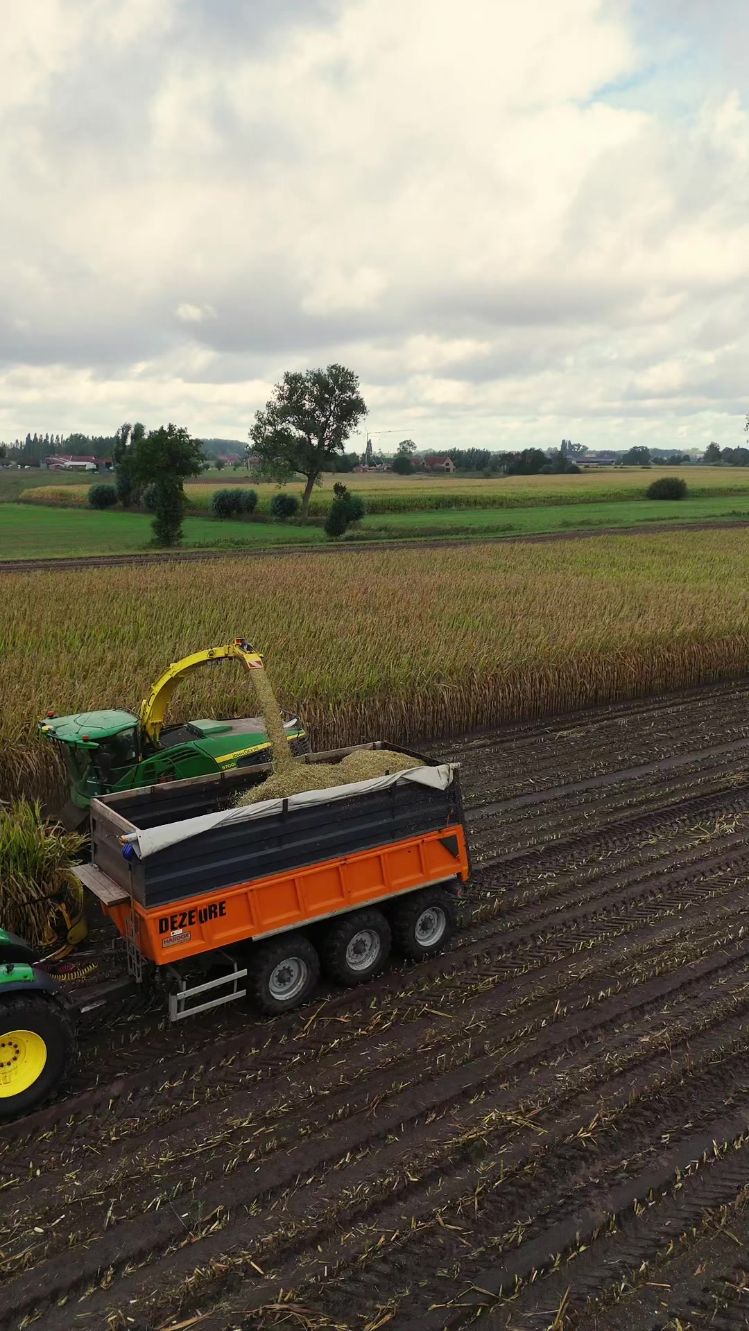 @the tractor spotter