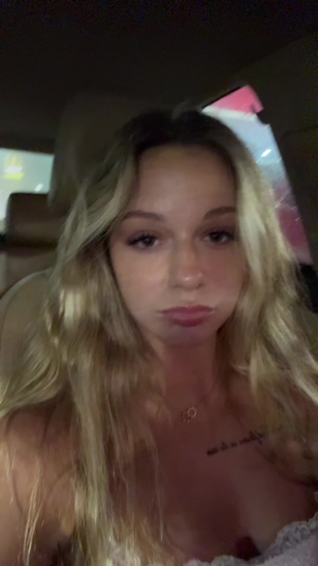 @?