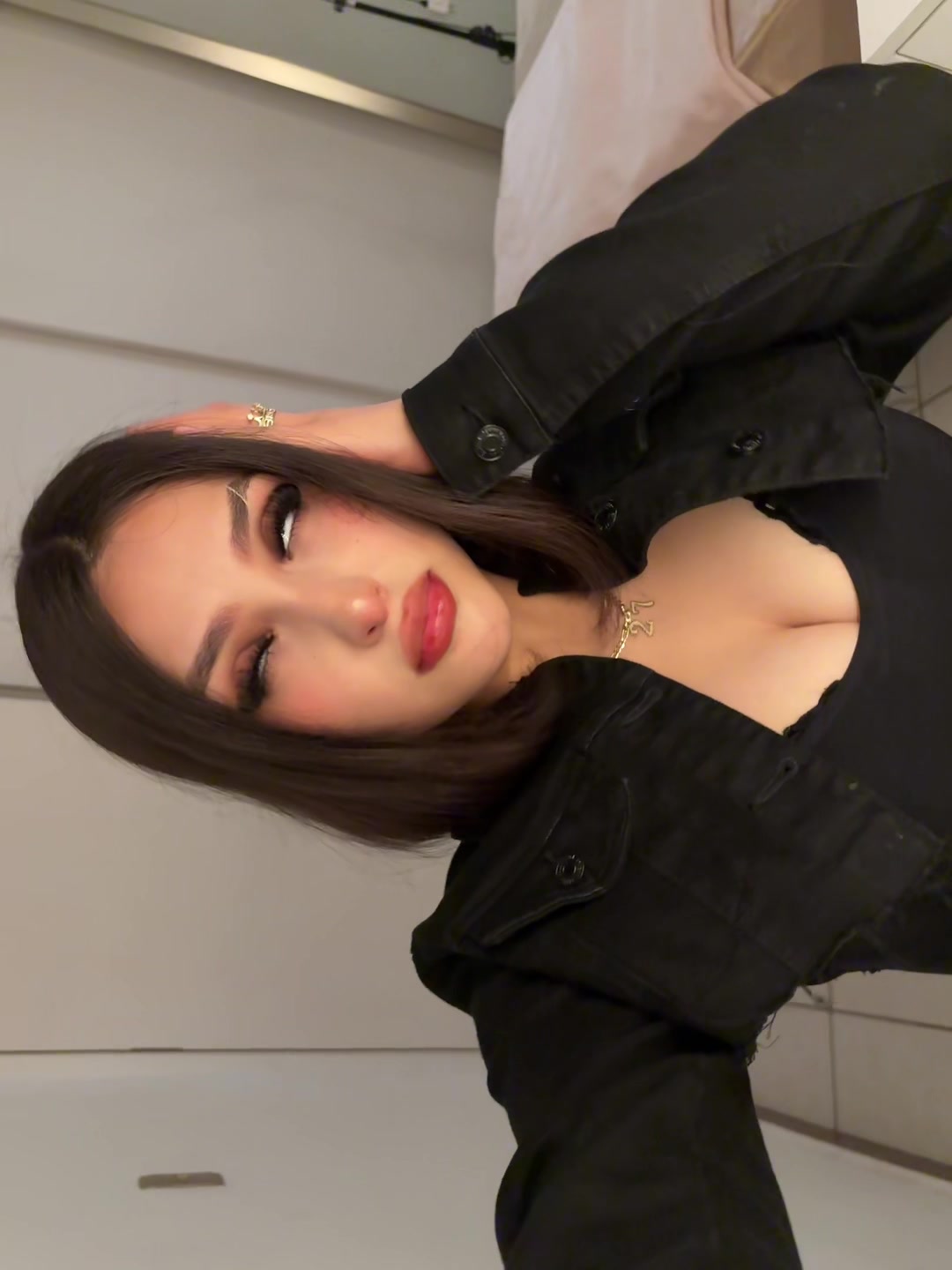 @27