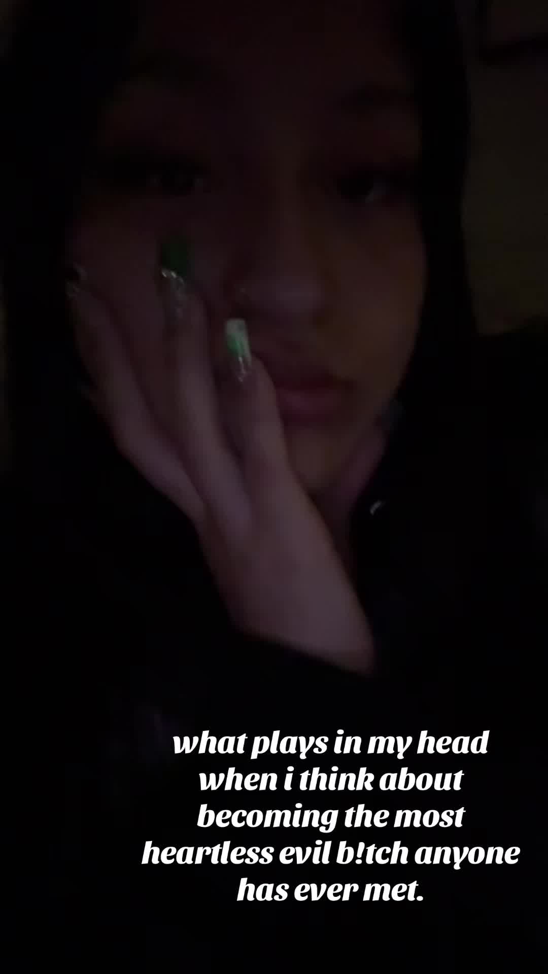 @ava<3