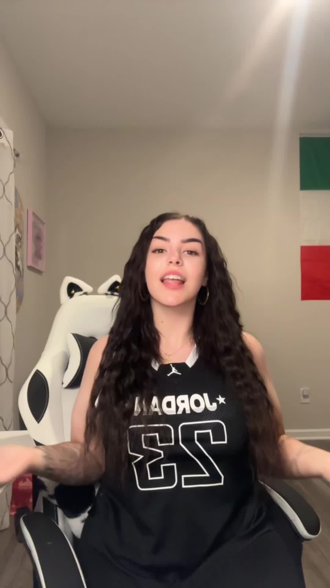@BabyBugattii