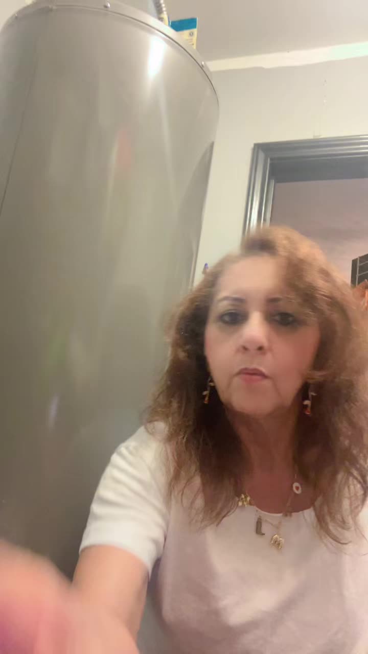 @elvia karime