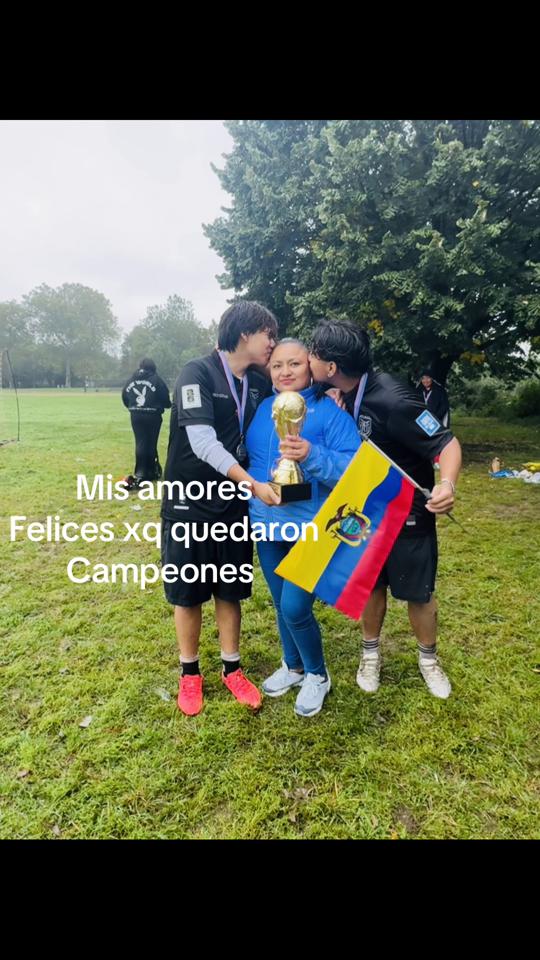@Maril&uacute; Jarama y mis 3 amores😍