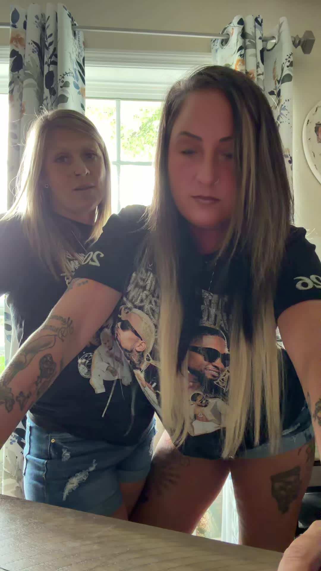 @Dammit_Ashley
