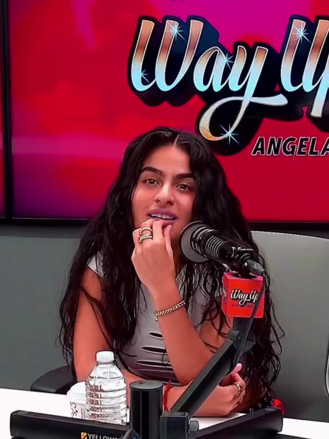 @Jessie Reyez fanpage