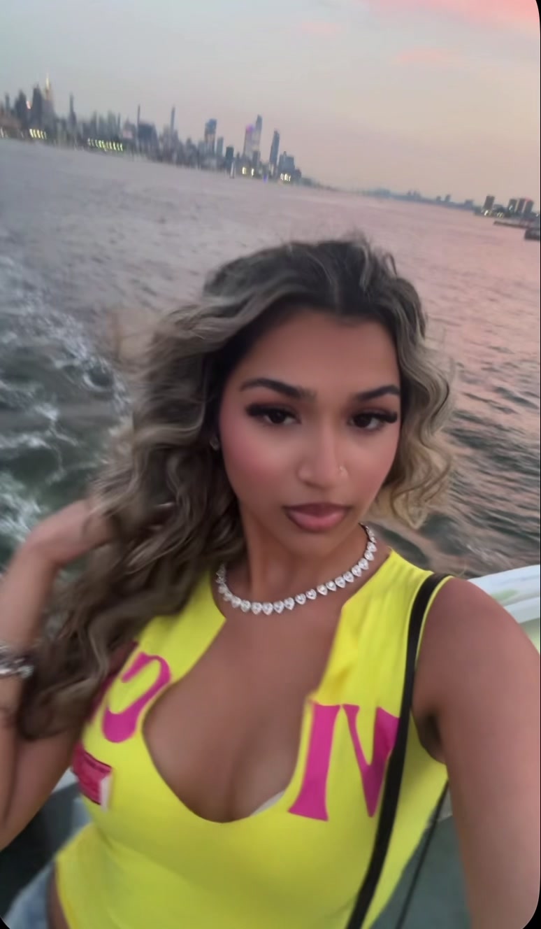 @𝒜