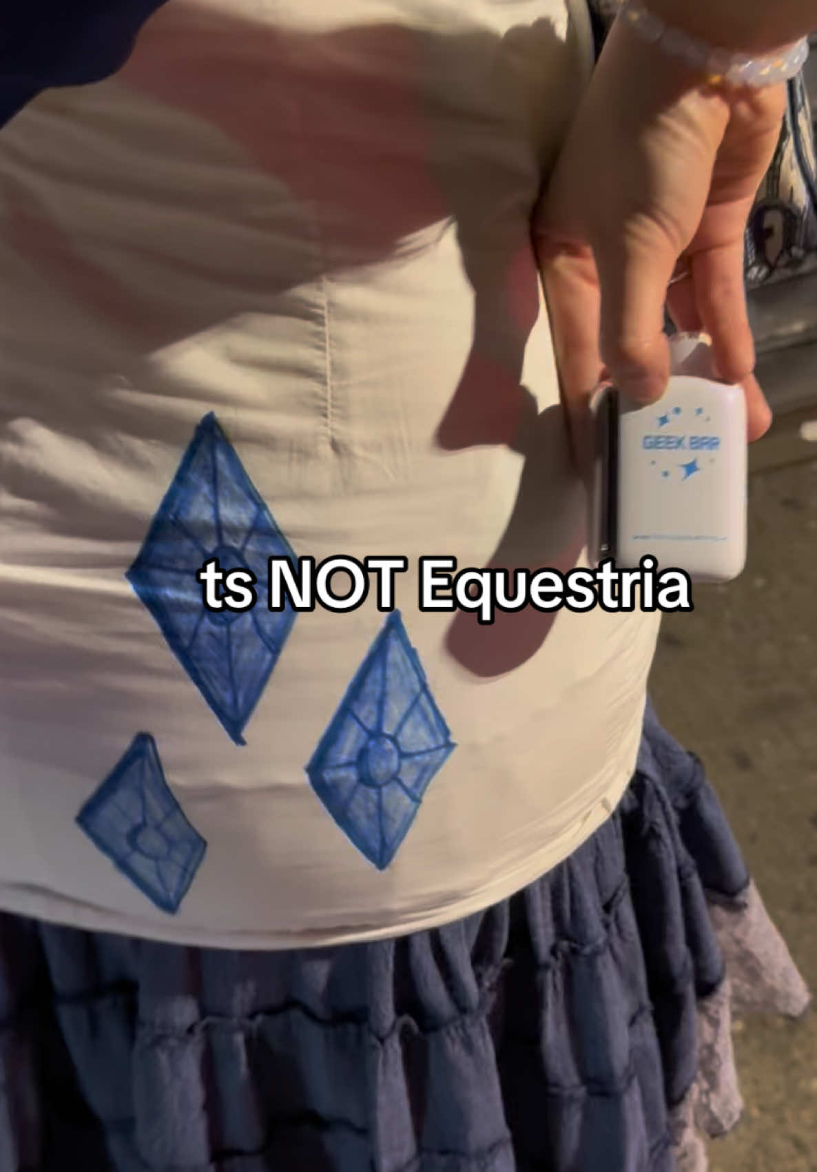 @Julieta