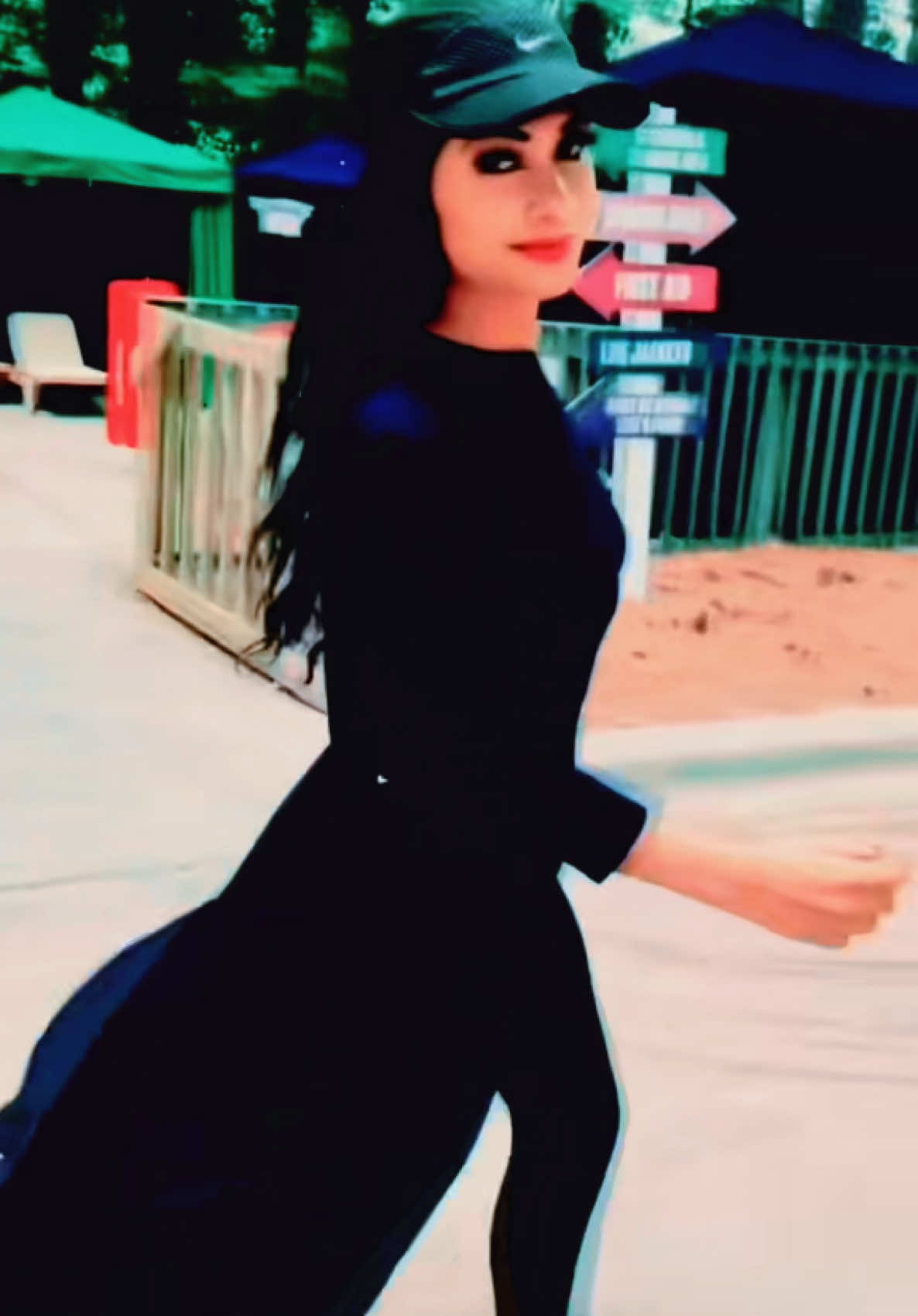 @Zoya the YouTube queen ๐ธโ
1