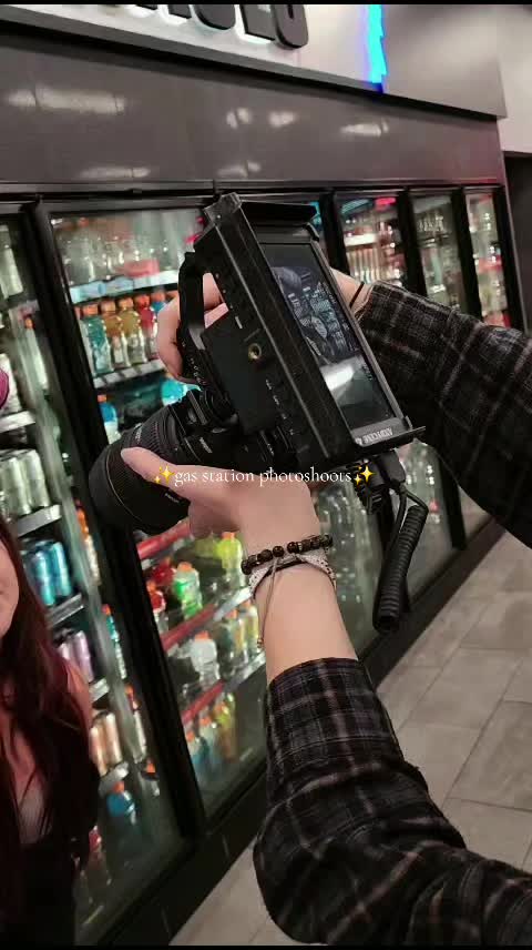 @xcosmicravenx