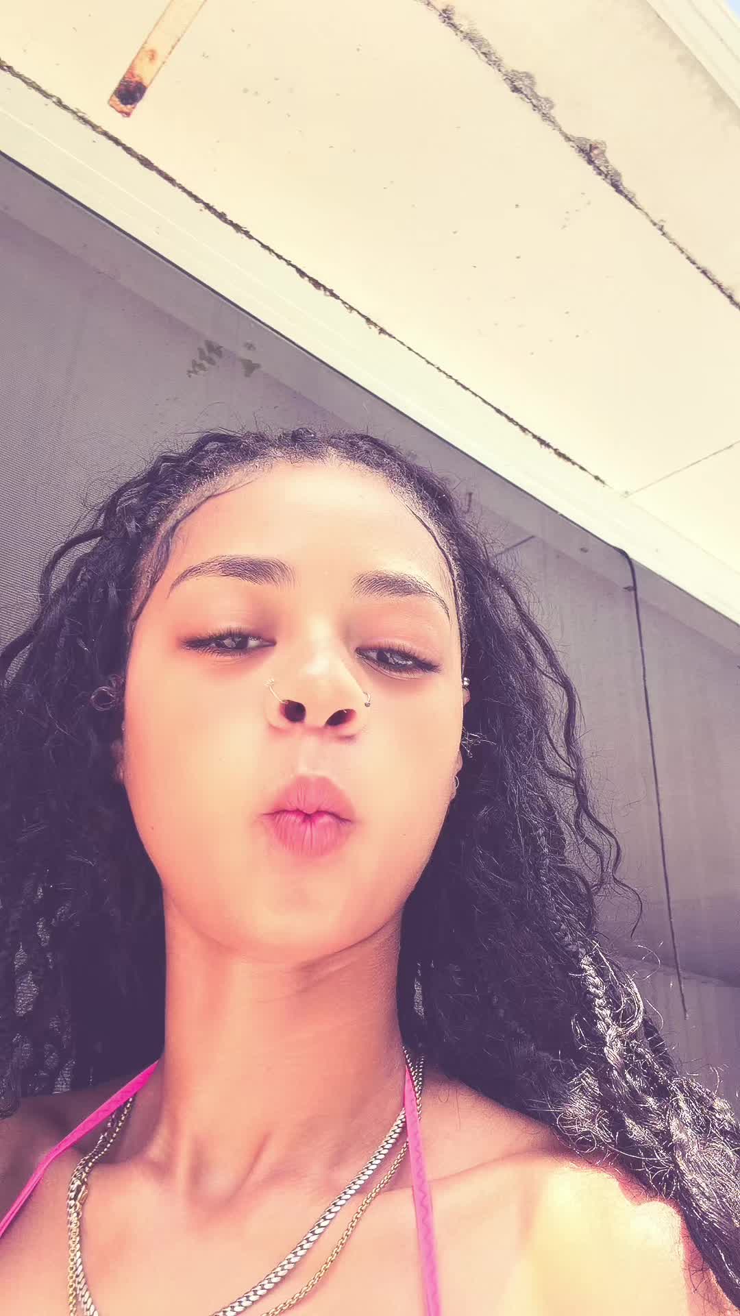 @layla