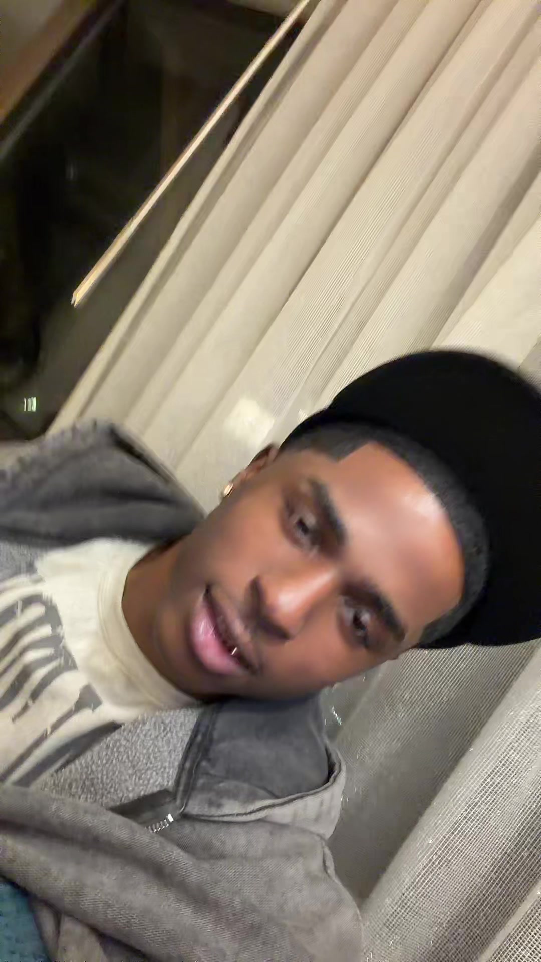 @🏧