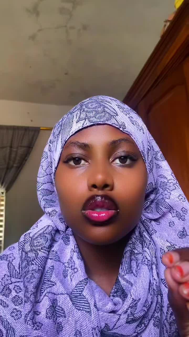 @Fille curieuse 🧐