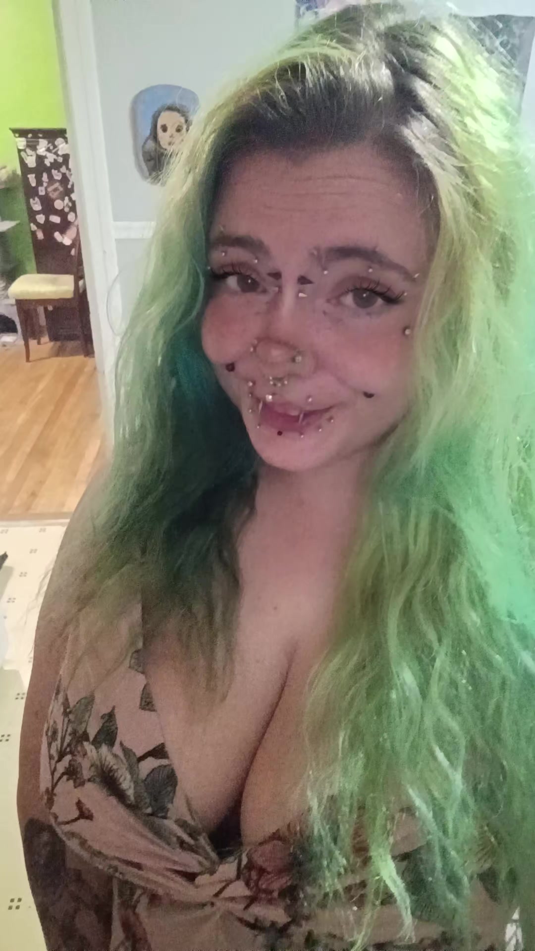 @ZombieGirl✨