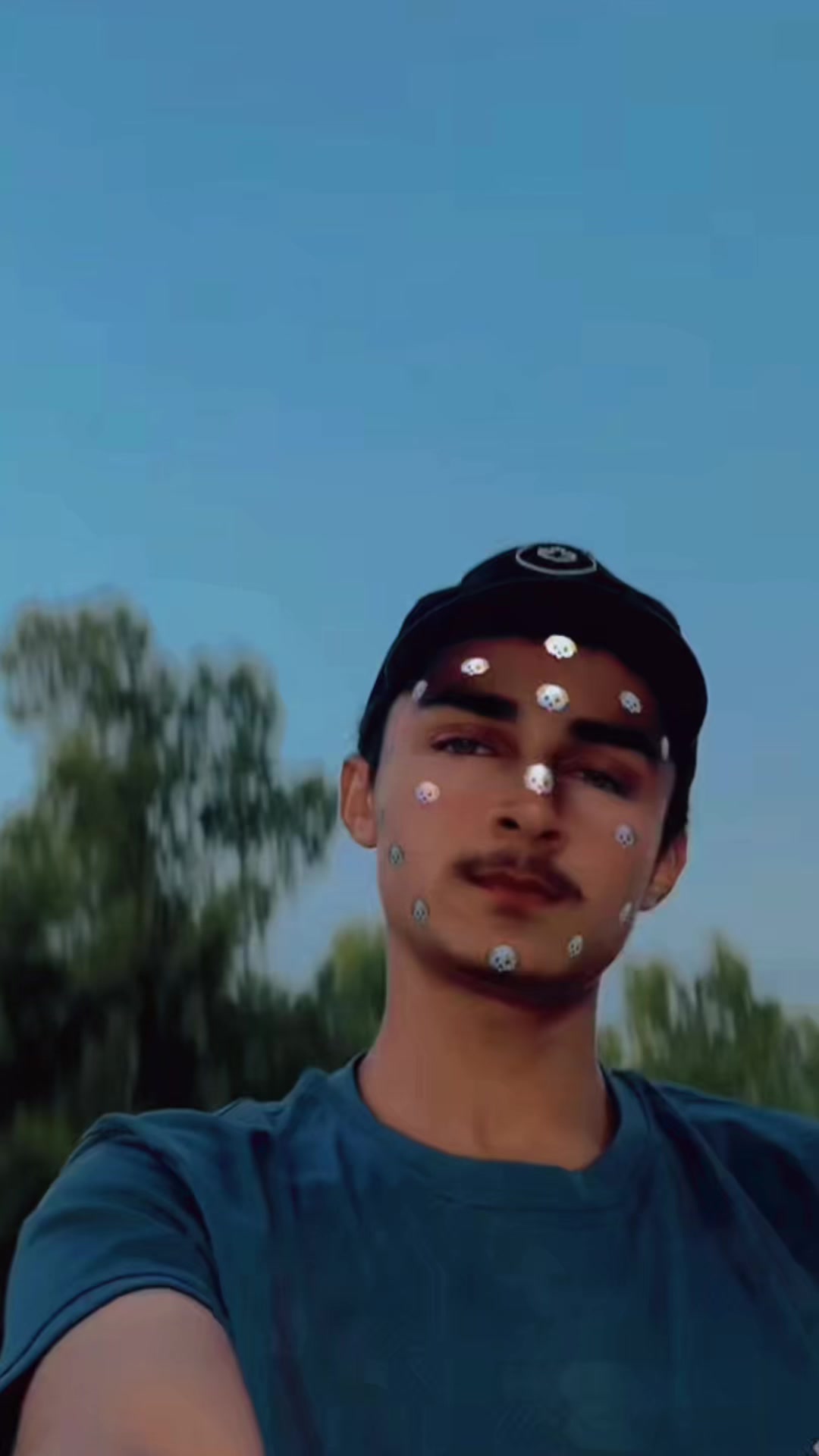 @FÁŃÌ 💙