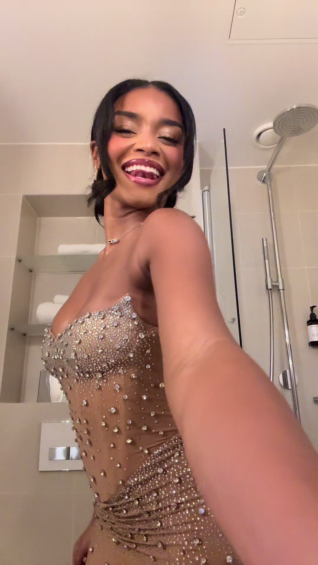 @Kenza