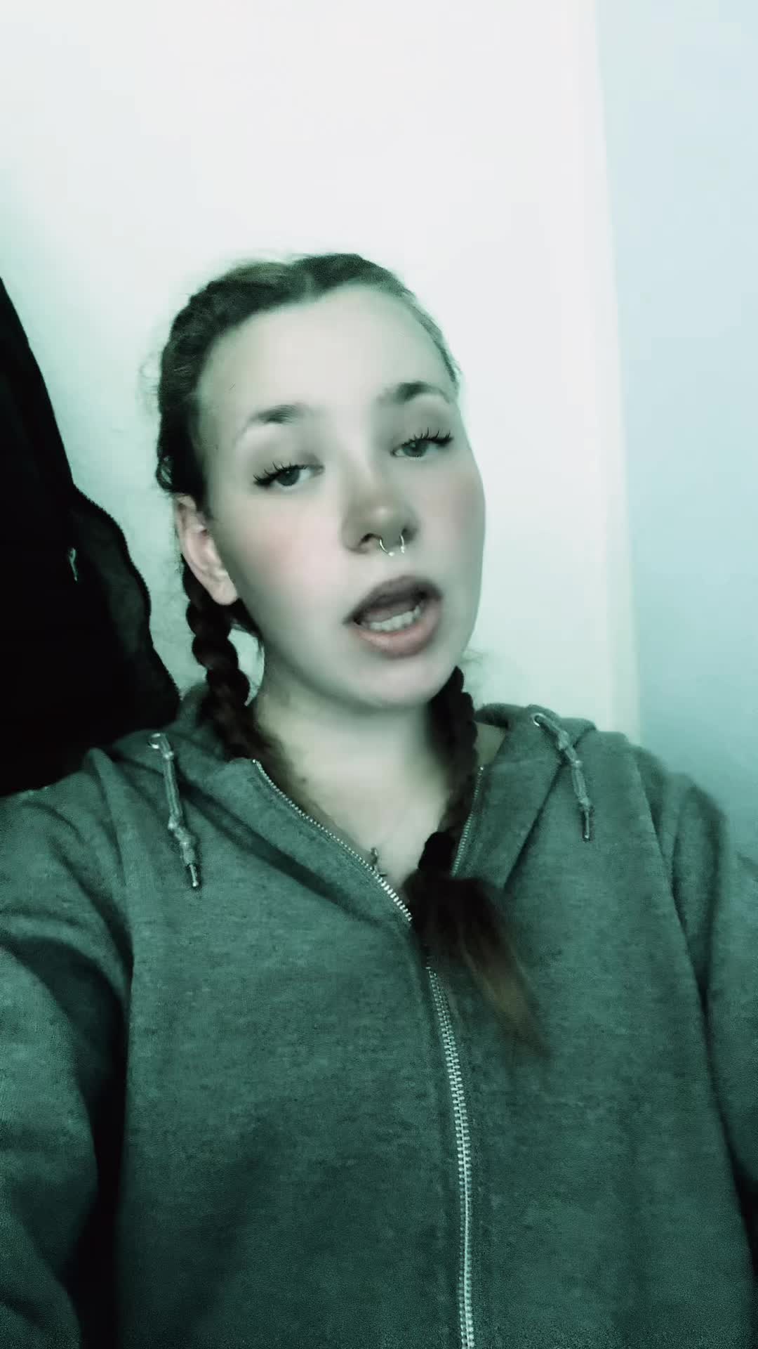 @Jenni⭐️