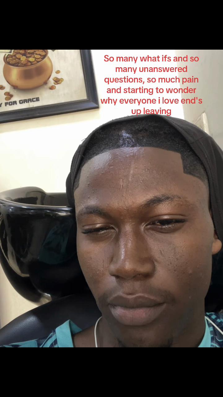 @THE MIDDLE CHILD ✌️🙇🏾♂️🕷️