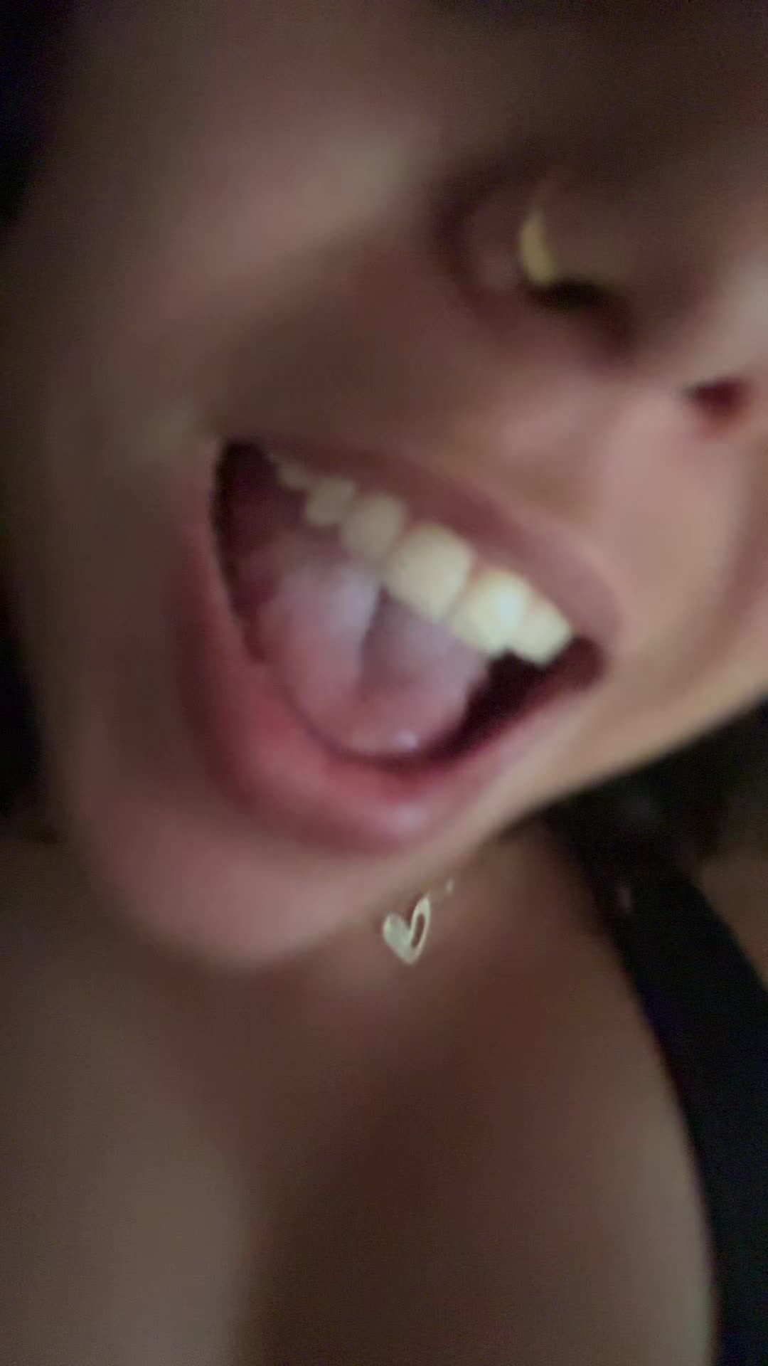 @yourehot