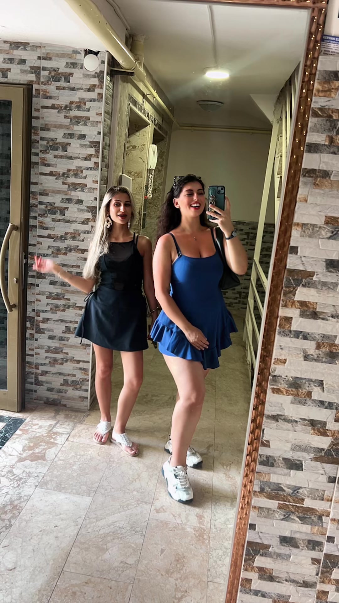 @Damla Baş