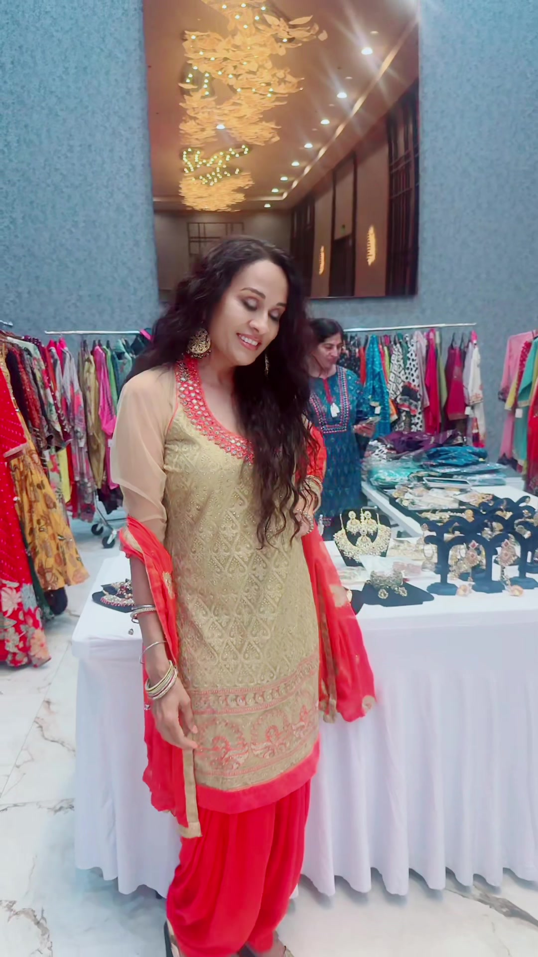 @Soni Paras