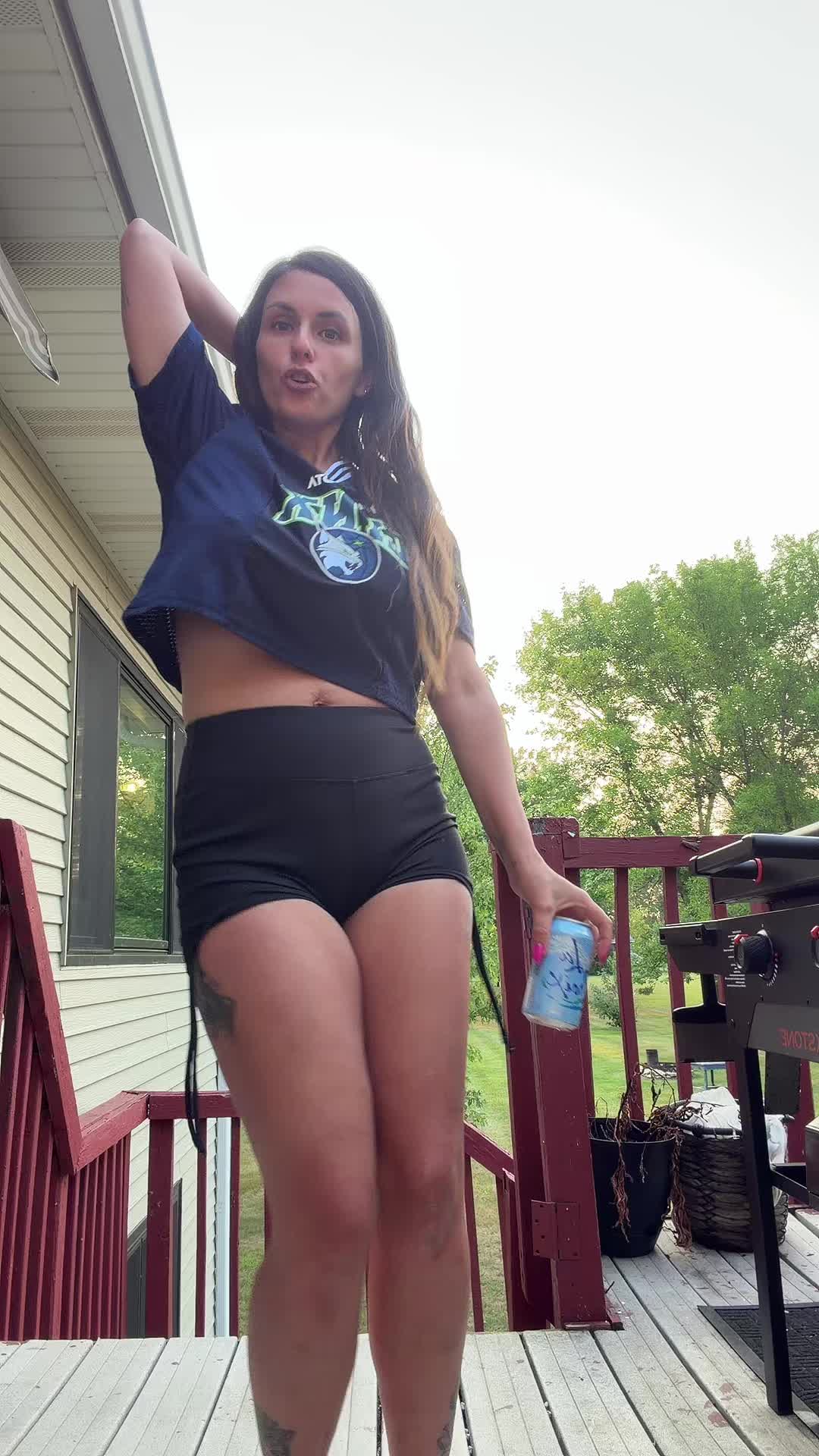 @barefootmamamnfree