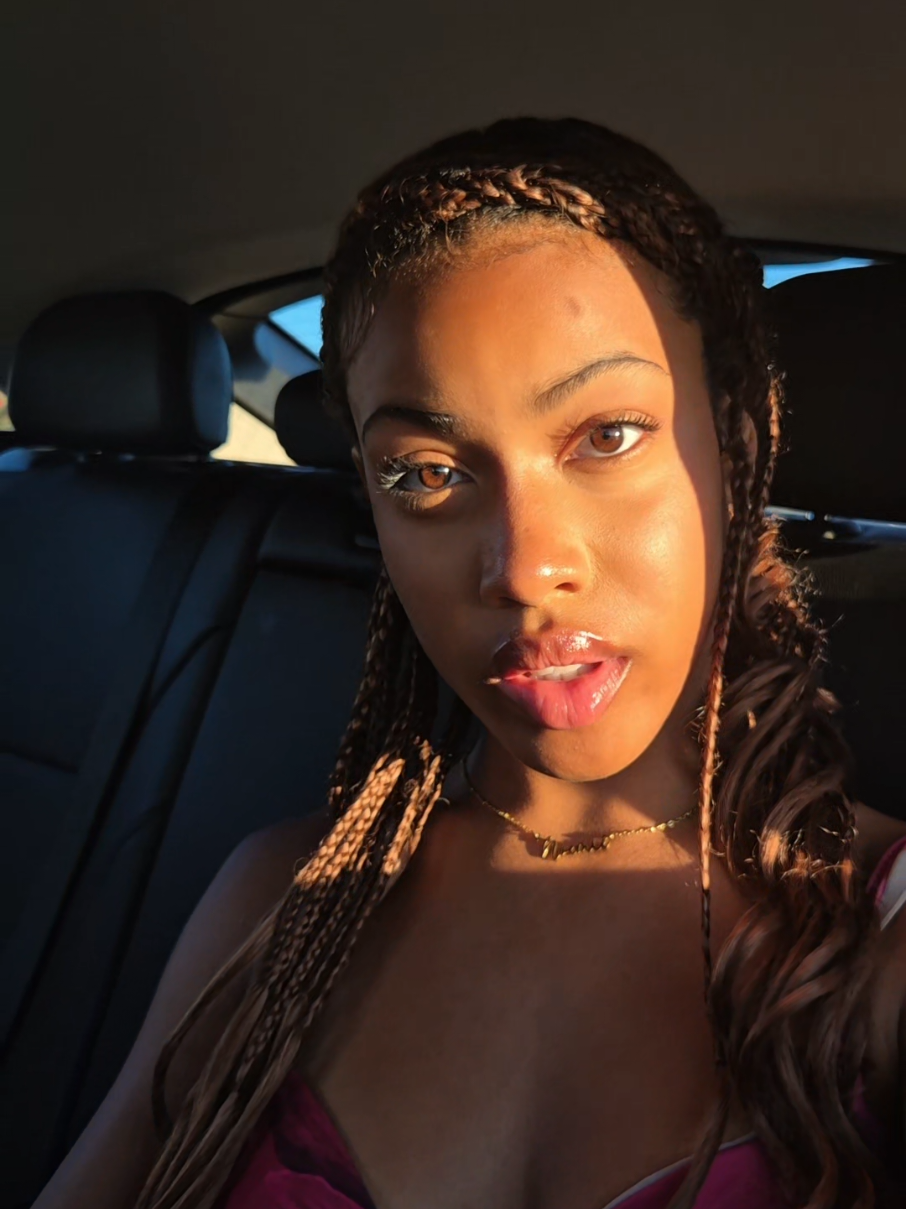 @𝐊.