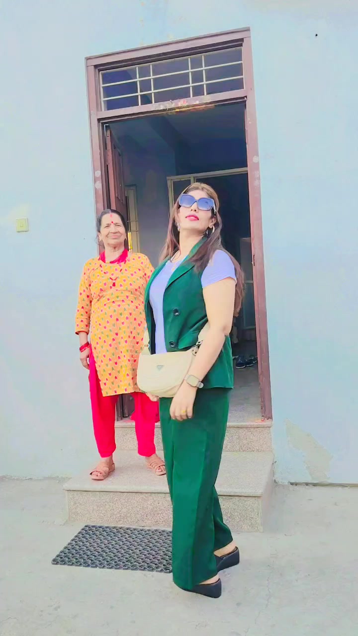 @Paru Bhatt