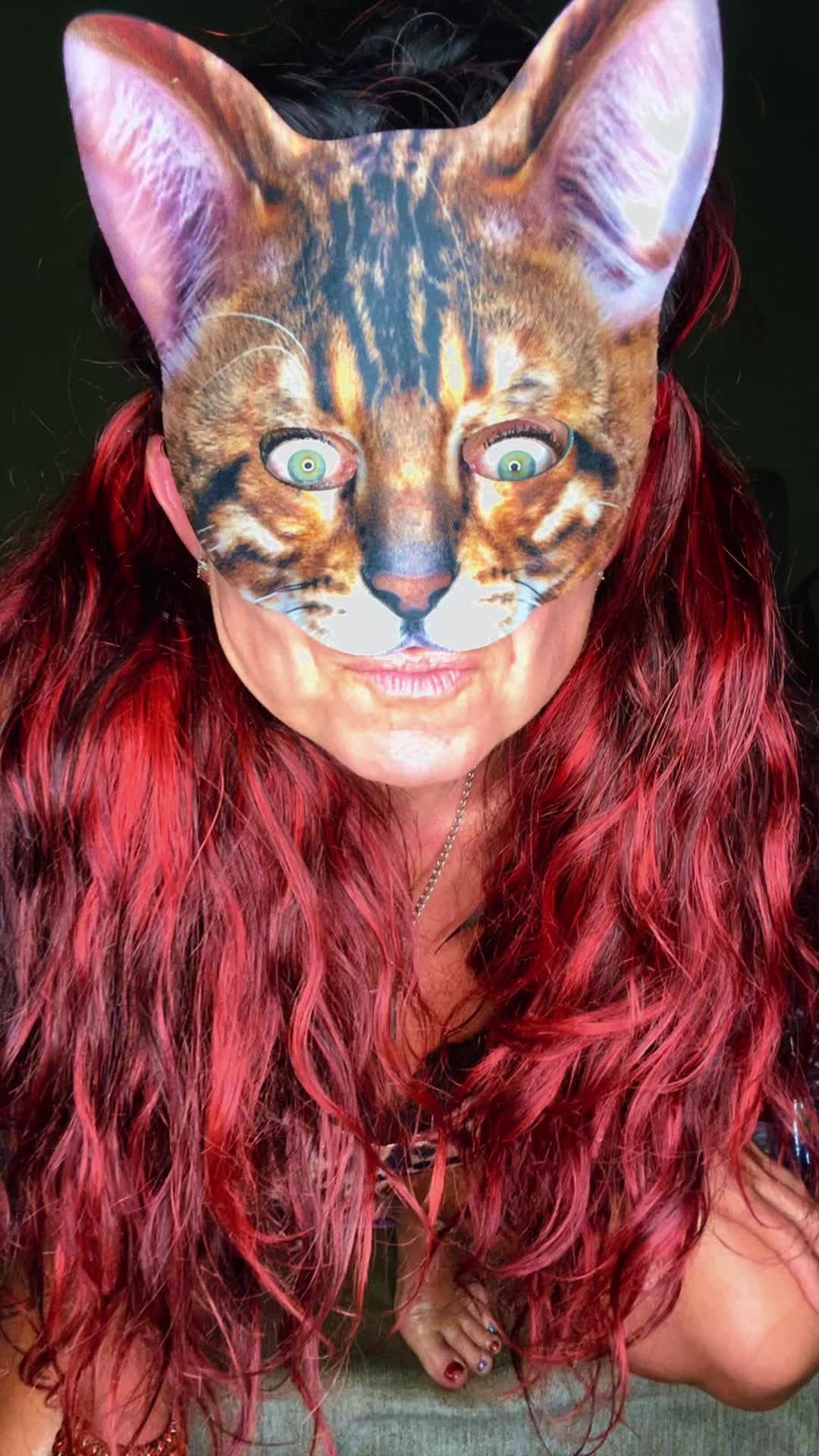 @RedneckBaddie