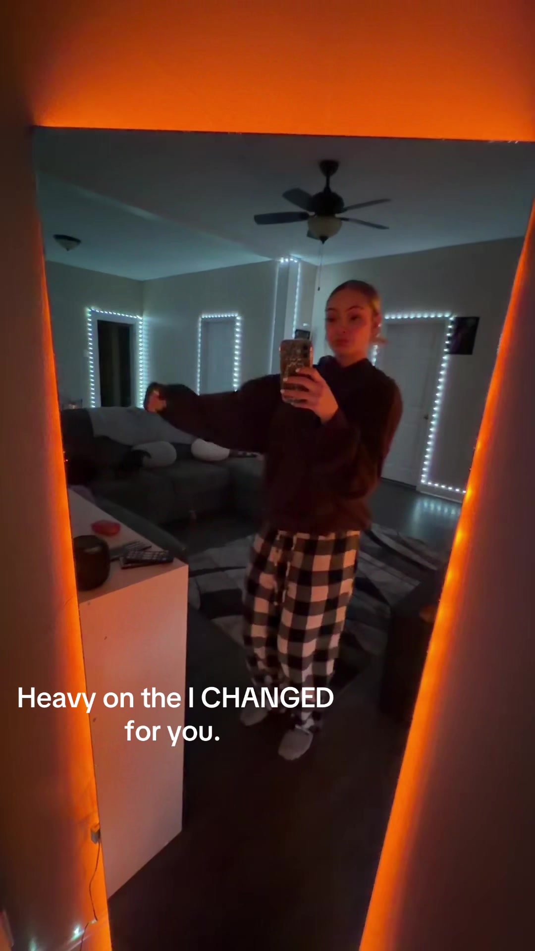 @Carrie 🖕
